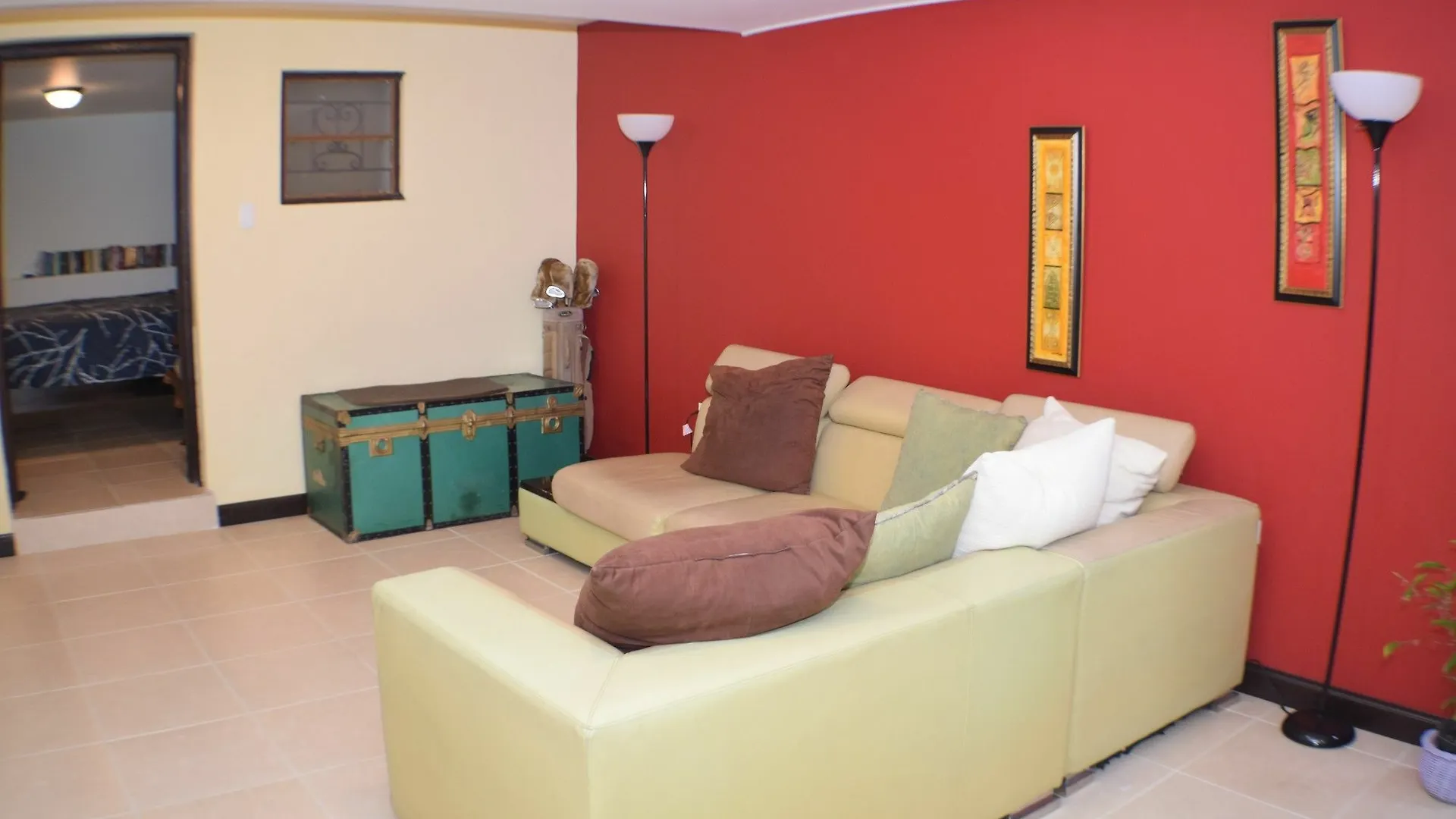 The Evans Suite كينغستون